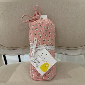 Organic Cotton Rise Little Earthling Blossom Berry Swaddle NWT